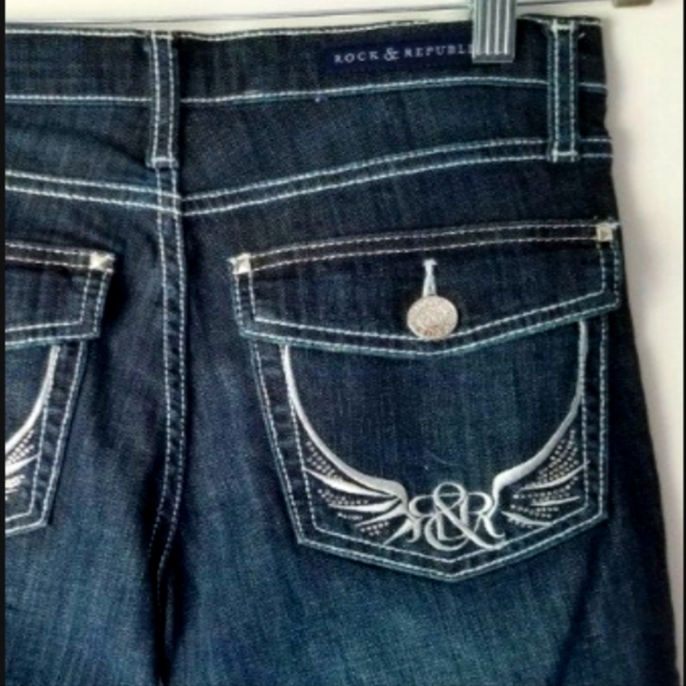 Rock and Republic kasandra jeans with detailed pockets